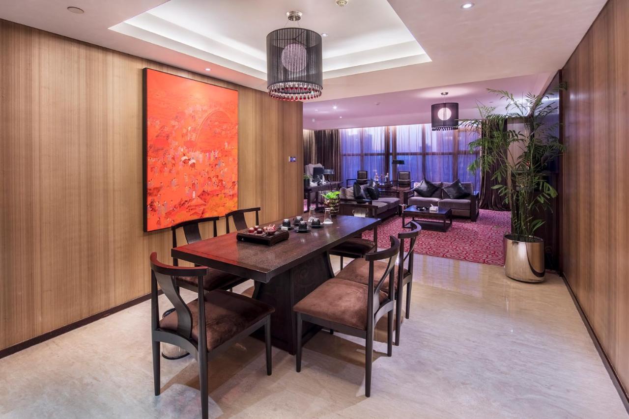 Christian'S Hotel Luoyang Luoyang  Exterior photo